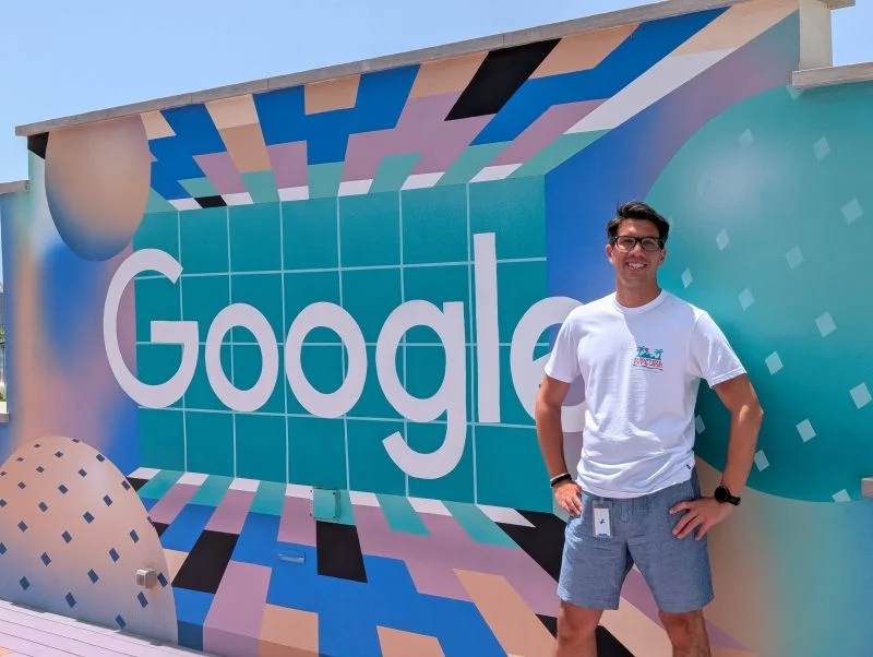 Jorge Liauw Calo at Google campus wall